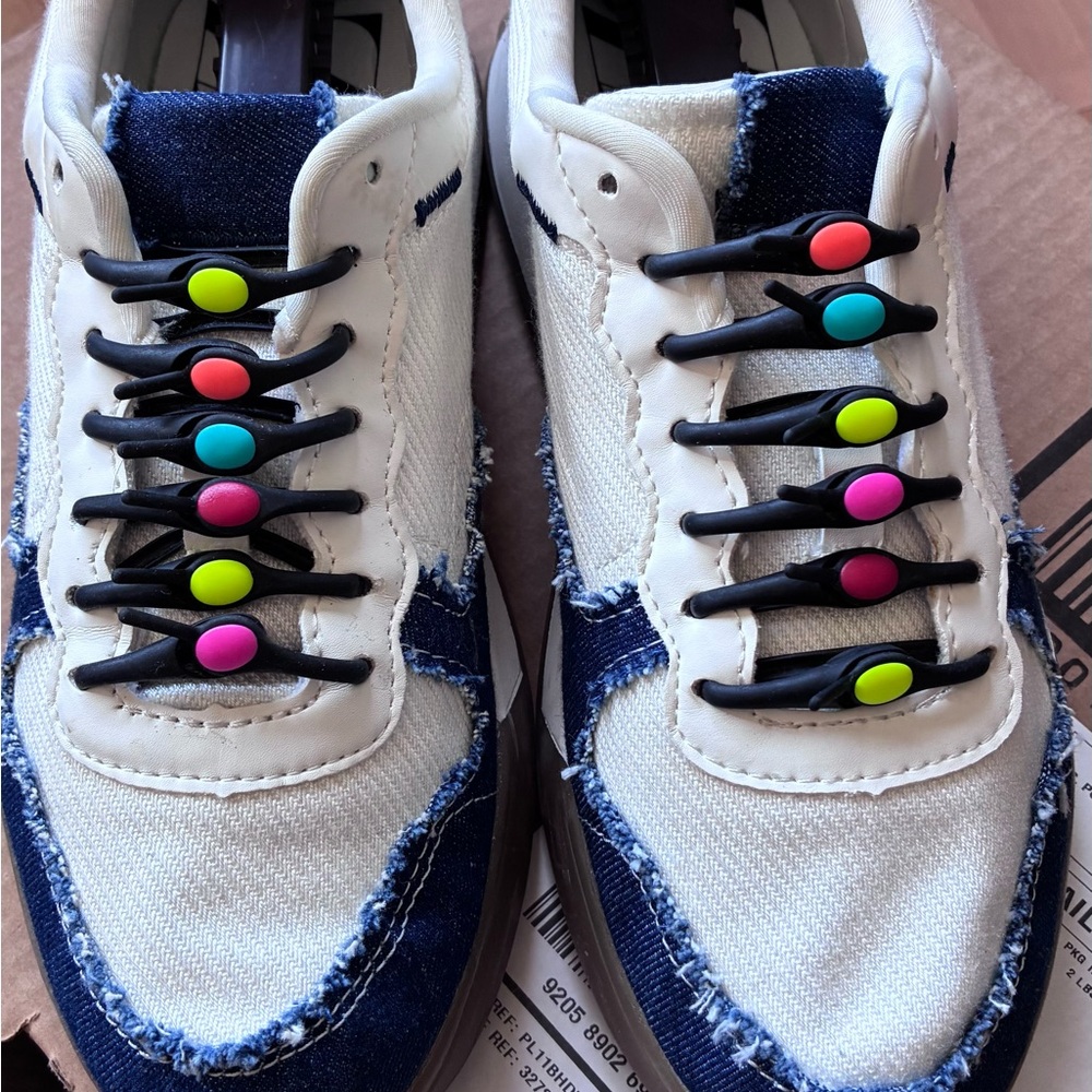 Stylish Denim and Canvas women's Sneakers.